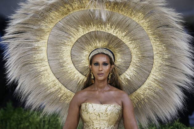 Iman arrives on the red carpet for The Met Gala at The Metropolitan Museum of Art celebrating the opening of In America: A Lexicon of Fashion in New York City on Monday, September 13, 2021.  NYP20210913399 JOHNxANGELILLO