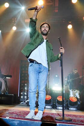 Max Giesinger at a charity concert as part of the concert series Back on Stage at the Gilde Parkbühne Hannover, 13 09 2021 Foto:xU.xStammx xFuturexImage