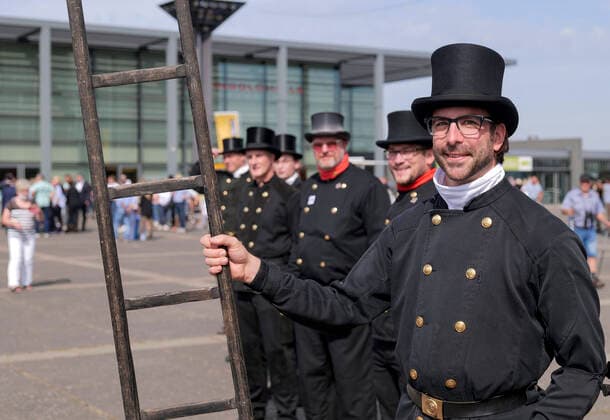 Bilder des Jahres 2021, News 09 September News Themen der Woche KW37 Bundesverbandstag der Schornsteinfeger 2021 in Mainz 14.09.21 *** Federal Association Day of Chimney Sweeps 2021 in Mainz 14 09 21