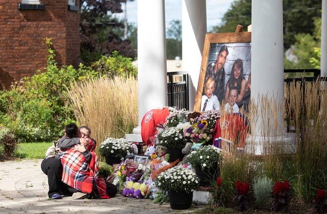 September 14, 2021, Amherst, NS, Canada: People gather at a memorial site in Amherst, N.S. on Tuesday Sept. 14, 2021. A Nova Scotia town is grieving the loss of a family of six, including four children, whose bodies were discovered Sunday evening following a fire in a travel trailer. Amherst Canada  - ZUMAc35_ 20210914_zaf_c35_023 Copyright: xRonxWardx