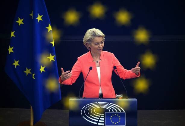 News Themen der Woche KW37 News Bilder des Tages France European Parliament 6651371 15.09.2021 European Commission President Ursula von der Leyen delivers a speech during a debate on The State of the European Union at the European Parliament in Strasbourg, France. Alexey Vitvitsky Sputnik Strasbourg France  Copyright: xAlexeyxVitvitskyx