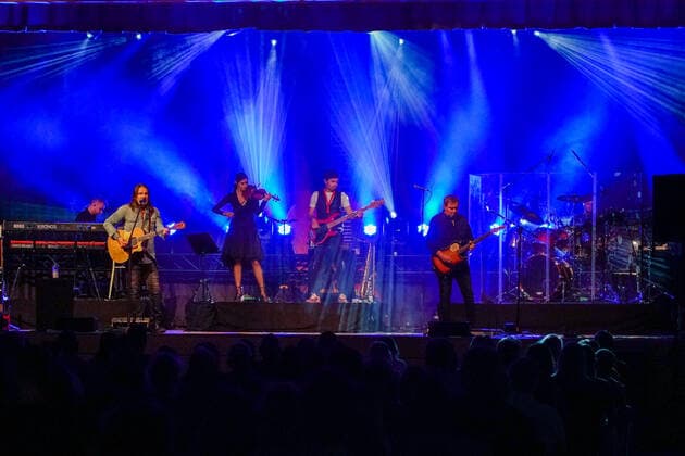Ray Wilson and his band performed at the Mörfelder Bürgerhaus Mörfelden Walldorf 17 09 2021 Ray Wilson concert