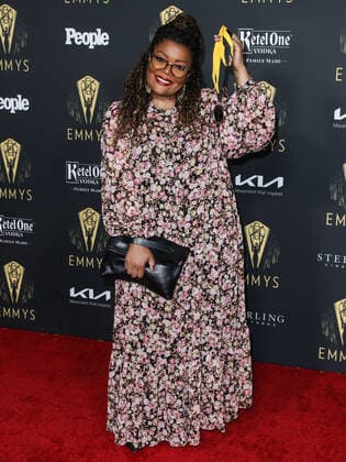 Television Academy s Reception To Honor 73rd Emmy Award Nominees NORTH HOLLYWOOD, LOS ANGELES, CALIFORNIA, USA - SEPTEMBER 17: Actress Yvette Nicole Brown arrives at the Television Academy s Reception To Honor 73rd Emmy Award Nominees held at The Academy of Television Arts and Sciences on September 17, 2021 in North Hollywood, Los Angeles, California, United States. North Hollywood California United States collin-televisi210917_npF05  Copyright: xImagexPressxAgencyx