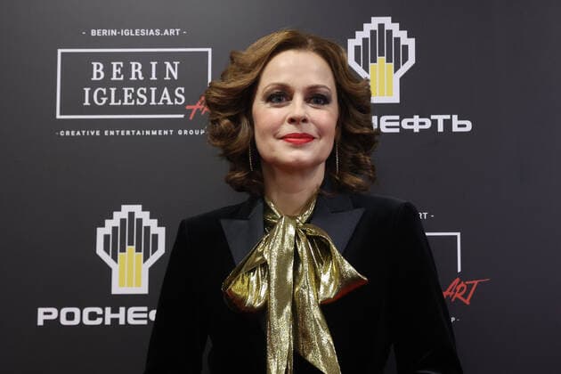 MOSCOW, RUSSIA - SEPTEMBER 18, 2021: Bolshoi s mezzo soprano Yelena Zhidkova arrives for a concert by Anna Netrebko at the State Kremlin Palace. The concert marks Netrebko s 50th birthday. Vladimir Gerdo TASS  TS11102E