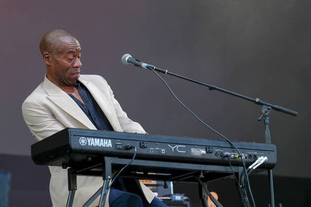September 18, 2021, Newport, United Kingdom: Andrew Roachford, MBE, British singer songwriter and keyboard player with the pop, rock and soul band Roachwood performing live on stage at the Isle of Wight Festival. Newport United Kingdom - ZUMAs197 20210918_zaa_s197_058 Copyright: xDawnxFletcher-Parkx