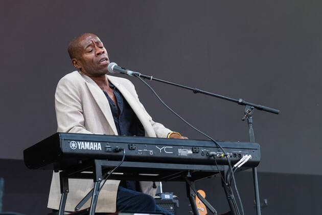 September 18, 2021, Newport, United Kingdom: Andrew Roachford, MBE, British singer songwriter and keyboard player with the pop, rock and soul band Roachwood performing live on stage at the Isle of Wight Festival. Newport United Kingdom - ZUMAs197 20210918_zaa_s197_059 Copyright: xDawnxFletcher-Parkx