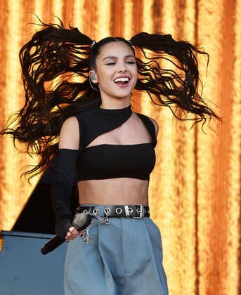 September 18, 2021, Las Vegas, NV, USA: Olivia Rodrigo performs on the Daytime Stage at the 2021 iHeartRadio Music Festival at AREA15 on September 18, 2021 in Las Vegas, Nevada. Las Vegas USA - ZUMAs181 20210918_zea_s181_001 Copyright: xImagespacex