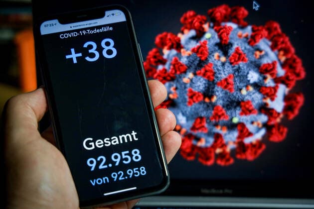 Coronavirus in Germany Covid 19 Dashboard of the Robert Koch Institute 19 09 2021 Robert Koch Institute 7 days Incidence 70.5 7 days Number of cases 58 610 COVID 19 cases 4 142 116 Addition of 7 337 compared to previous day COVID 19 deaths 92 958 Addition of 38 compared to previous day