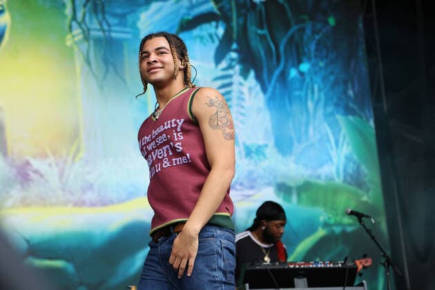 24kGoldn performs on stage during the iHeartRadio Music Festival Daytime Concerts at Area15 in Las Vegas, Nevada on Saturday, September 18, 2021.  LAV2021091838 JAMESxATOA