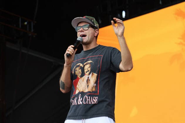 Radio host Bobby Bones on stage during the iHeartRadio Music Festival Daytime Concerts at Area15 in Las Vegas, Nevada on Saturday, September 18, 2021.  LAV2021091839 JAMESxATOA