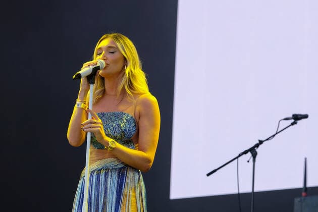 September 19, 2021, Newport, United Kingdom: English television personality and singer, songwriter Megan Elizabeth McKenna, who appeared on reality TV shows Celebrity Big Brother and The Only Way Is Essex performs live on stage at the Isle of Wight festival. Newport United Kingdom - ZUMAs197 20210919_zaa_s197_175 Copyright: xDawnxFletcher-Parkx