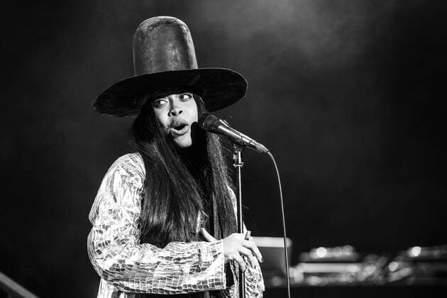 September 18, 2021, Concord, CA, USA: Erykah Badu performs on Day One of the Lights on Festival at Concord Pavilion on September 18, 2021 in Concord, California. ( Chris Tuite imageSPACE) Concord USA - ZUMAs181 20210918_zea_s181_346 Copyright: xImagespacex