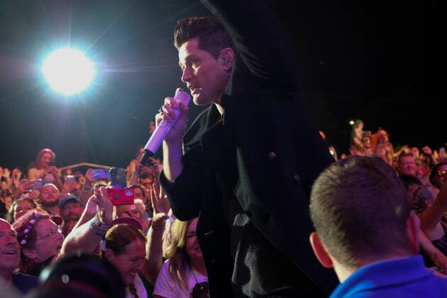 September 19, 2021, Newport, United Kingdom: Daniel John Mark Luke O Donoghue known as Danny Donoghue, former coach on television talent show The Voice, Irish singer, songwriter and vocalist of The Script performs live on stage at the Isle of Wight festival. Newport United Kingdom - ZUMAs197 20210919_zaa_s197_467 Copyright: xDawnxFletcher-Parkx