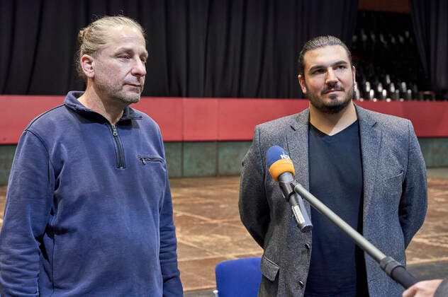 Stefan Schreckensberger Managing Director ProEvent Hannover and Nico Röger Managing Director Hannover Concerts at the presentation of the concert series Back to Culture in connection with a test study with Corona sniffer dogs in the Swiss Life Hall Hannover, 19 09 2021 Foto:xU.xStammx xFuturexImage