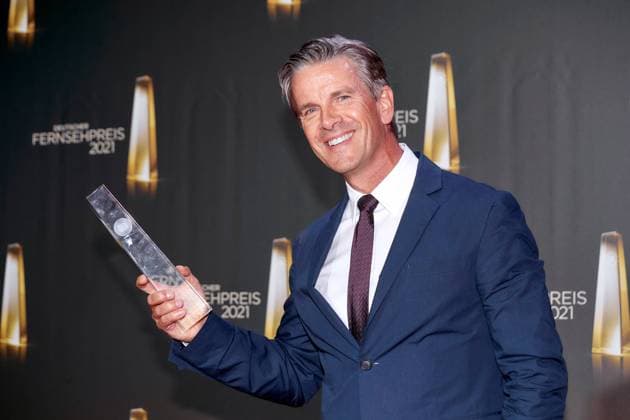 The German Television Award 2021 laureate Markus Lanz on the red carpet at the German Television Award ceremony at the Tanzbrunnen in Cologne, Germany Copyright: xEventpressxGolejewskix