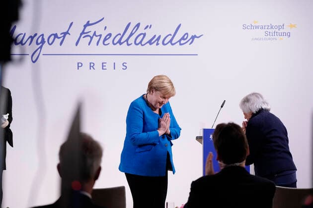 Awarding of the Margot Friedlaender Prize 2021 News,20 09 2021,Berlin, Chancellor Dr Angela Merkel thanks both Holocaust survivor Margot Friedlaender at the awarding of the Margot Friedlaender Prize Berlin Berlin Germany