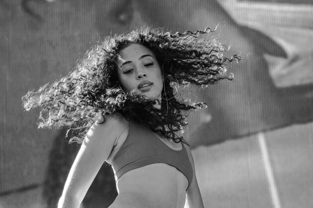 September 19, 2021, Concord, CA, USA: Joyce Wrice performs on Day Two of the Lights on Festival at Concord Pavilion on September 19, 2021 in Concord, California. ( Chris Tuite imageSPACE) Concord USA - ZUMAs181 20210919_zea_s181_082 Copyright: xImagespacex