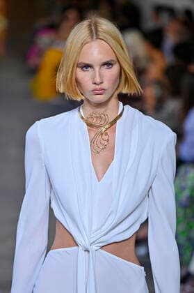 Milan, Milan Fashion Week, Women Spring Summer 2022. Milan, Women s Fashion, Spring Summer 2022. ALBERTA FERRETTI Fashion show catwalk Pictured: Model  Copyright: xRiccardoxGiordanox xIPAx xModaxMilanox