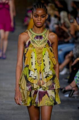 Milan, Milan Fashion Week, Women Spring Summer 2022. Milan, Women s Fashion, Spring Summer 2022. ALBERTA FERRETTI Fashion show catwalk Pictured: Model  Copyright: xRiccardoxGiordanox xIPAx xModaxMilanox