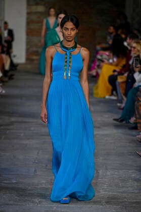 Milan, Milan Fashion Week, Women Spring Summer 2022. Milan, Women s Fashion, Spring Summer 2022. ALBERTA FERRETTI Fashion show catwalk Pictured: Model  Copyright: xRiccardoxGiordanox xIPAx xModaxMilanox