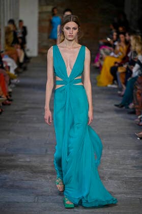Milan, Milan Fashion Week, Women Spring Summer 2022. Milan, Women s Fashion, Spring Summer 2022. ALBERTA FERRETTI Fashion show catwalk Pictured: Model  Copyright: xRiccardoxGiordanox xIPAx xModaxMilanox
