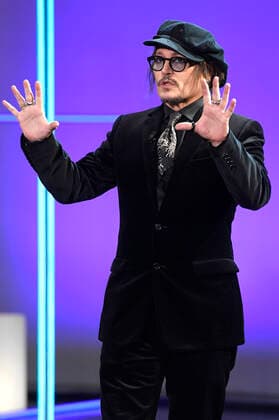 Johnny Depp receiving the Donostia Award for lifetime achievement at the 69 San Sebastian International Film Festival Festival Internacional de Cine de San Sebastian at the Kursaal San Sebastian, 22 09 2021 Foto:xC.xNiehausx xFuturexImage