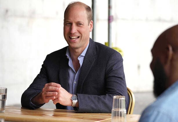 . 23 09 2021. London, United Kingdom. Prince William, The Duke of Cambridge during a visit to Dulwich Hamlet Football Club in London, where he met with players and club representatives to discuss the independent fan led review of football governance.  xPoolx xi-Imagesx IIM-22608-0008