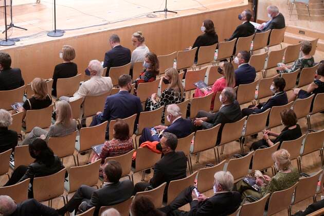24 09 2021, Klassikfestival Bad Wörishofen, Festival of Nations 2021 at the Kurhaus Bad Wörishofen in the Allgäu, opening concert with Beatrice Rana, piano, Francois Leleux, conductor, Camerata Salzburg Corona-compliant seating plan in the hall 24 09 2021, Klassikfestival Bad Wörishofen 24 09 2021, Klassikfestival Bad Wörishofen