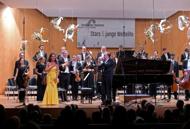 24 09 2021, Klassikfestival Bad Wörishofen, Festival of Nations 2021 at the Kurhaus Bad Wörishofen in the Allgäu, opening concert with Beatrice Rana, piano, Francois Leleux, conductor, Camerata Salzburg 24 09 2021, Klassikfestival Bad Wörishofen 24 09 2021, Klassikfestival Bad Wörishofen