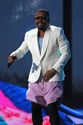 apl.de.ap of the Black Eyed Peas performs during the Global Citizen Live concert in Paris on Saturday, September 25, 2021. The concert, held at the base of the Eiffel Tower, is one of several taking place in cities around the world including New York, Los Angeles, London, Sydney, Lagos, Rio, Mumbai and Seoul. The event aims to raise awareness for issues related to the climate and ending poverty. PARI20210925037 DAVIDxSILPA