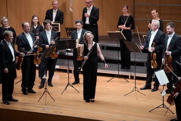 26 09 2021, Classical Music Festival Bad Wörishofen, Festival of Nations 2021 at the Kurhaus Bad Wörishofen in the Allgäu, clarinettist Sabine Meyer GER plays Mozart, with the Chamber Orchestra of the Bavarian Radio Symphony Orchestra 26 09 2021, Classical Music Festival Bad Wörishofen 26 09 2021, Classical Music Festival Bad Wörishofen