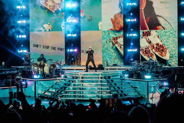 Pitbull performs during the Pitbull: I Feel Good Tour at Shoreline Amphitheatre on September 26, 2021 in Mountain View, California. Copyright: ximageSPACE MediaPunchx