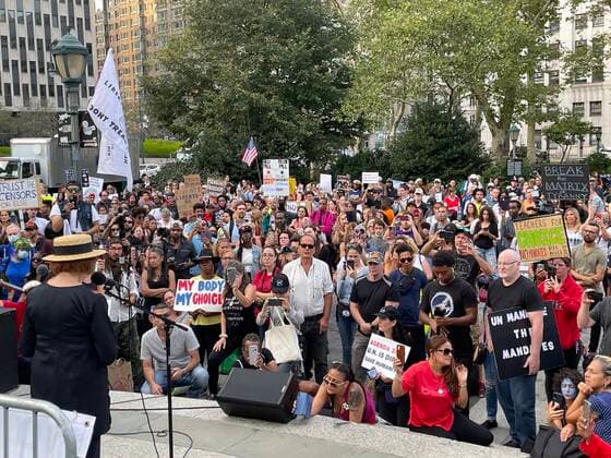 NEW YORK, NY- SEPTEMBER 27: Protest against COVID Vaccine Mandate For New York City Teachers. To Take Effect After Federal Appeals Court Lifts Temporary Ban. The rally was organized by the group Teachers for Choice on September 27, 2021 at Foley Square in New York City. Copyright: xRainmakerxPhotosx