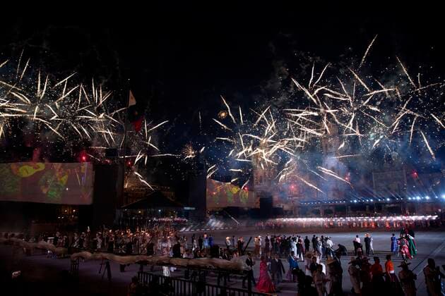 Photograph showing fireworks in the historical representation during the ceremony of the 200th anniversary of the consummation of independence in Mexico City, Mexico, 28 September 2021. Mexico commemorated on Monday the 200th anniversary of the consummation of its independence with a historical recreation in the Zócalo of Mexico City about the entry of the Trigarante Army to the Mexican capital in 1821, an event in which the absence of Spanish authorities stood out. Mexico commemorates 200 years of the consummation of independence with recreation !ACHTUNG: NUR REDAKTIONELLE NUTZUNG!  Copyright: xCarlosxRamírezx MEX2663 20210928-a22f606a2eec952ef4472d16b65a3d4c44f15599