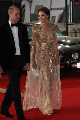. 28 09 2021. Prince Charles and Camilla , Prince William and Kate Middleton , The Duke and Duchess of Cambridge arriving at the No Time To Die world premiere in London.  xStephenxLockx xi-Imagesx IIM-22624-0086