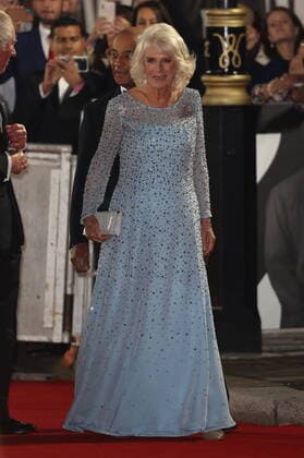 . 28 09 2021. Prince Charles and Camilla , Prince William and Kate Middleton , The Duke and Duchess of Cambridge arriving at the No Time To Die world premiere in London.  xStephenxLockx xi-Imagesx IIM-22624-0089