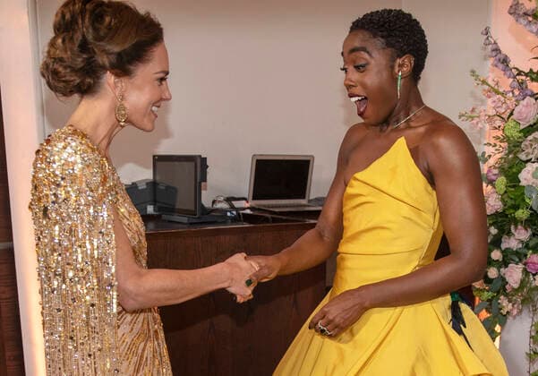 . 28 09 2021. London, United Kingdom. Kate Middleton, the Duchess of Cambridge with Lashana Lynch at the No Time To Die world premiere in London.  xi-Imagesx IIM-22624-0168