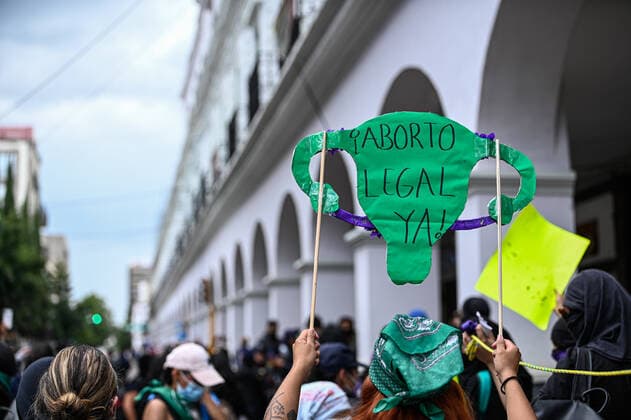 Strike Of International Day Decriminalization Of Abortion TOLUCA, MEXICO - SEPTEMBER 28, 2021: women take part during a march protest of International Day for the Decriminalization of Abortion, thousands of women around the world join the strike with the aim of demanding to authorities of all countries the legal access to abortion. On September 28, 2021 in Toluca, Mexico. (Photo by Amaresh V. Narro Eyepix Group) Copyright: xAmareshxV.xNarrox EYEPIXGROUP_AVN_28092021_16067