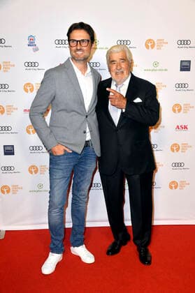Simon Verhoeven and Mario Adorf at the 63 Ernst Lubitsch Award 2021 at the Astor Film Lounge Berlin, 28 09 2021 Foto:xN.xKubelkax xFuturexImage