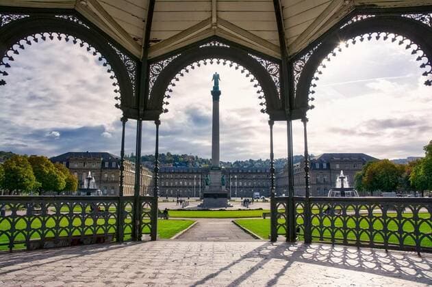  Stuttgart Schlossplatz View Gazebo Germany Architecture Destination Daytime Overcast Weather, 12.10.2020, Copyright: xBlissHunterImagesx Panthermedia26084763