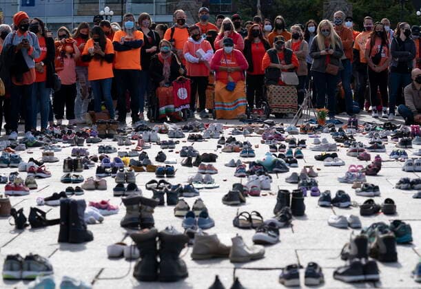September 30, 2021, Ottawa, on, Canada: People gather on Parliament Hill to listen to the National Day for Truth and Reconciliation ceremonies on Parliament Hill, Thursday, September 30, 2021 in Ottawa. Ottawa Canada  - ZUMAc35_ 20210930_zaf_c35_038 Copyright: xAdrianxWyldx