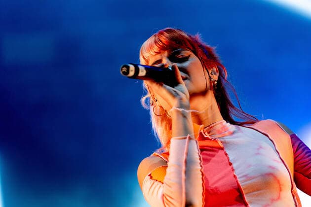 Entertainment Themen der Woche KW39 Entertainment Bilder des Tages September 30, 2021, Valencia, Spain: Alba Martinez Reche, better known as Alba Reche performs on stage during a concert at La Marina in Valencia..Alba MartÃanez Reche is a Spanish singer-songwriter, composer and artist. She became known by participating in the TVE talent contest, Operacion Triunfo 2018, being part of its tenth edition and being in the second position. Valencia Spain - ZUMAs197 20210930_zaa_s197_240 Copyright: xXiscoxNavarrox