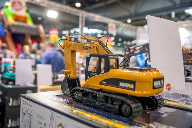 New start in Leipzig, As the first fair since the beginning of 2020, the fair Modell Hobby Spiel takes place at the Leipzig fairgrounds Under strict Corona hygiene conditions according to the 3G model, people are allowed to enter the fairgrounds