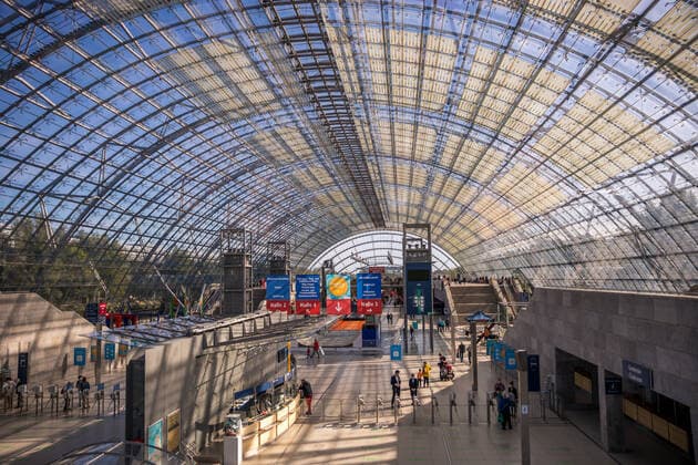 New start in Leipzig, As the first fair since the beginning of 2020, the fair Modell Hobby Spiel takes place at the Leipzig fairgrounds Under strict Corona hygiene conditions according to the 3G model, people are allowed to enter the fairgrounds