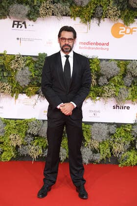 Tobias Oertel arriving at the German Film Award ceremony on 1 09 2021 in Berlin German Film Award 2021 in Berlin Arrival Red Carpet