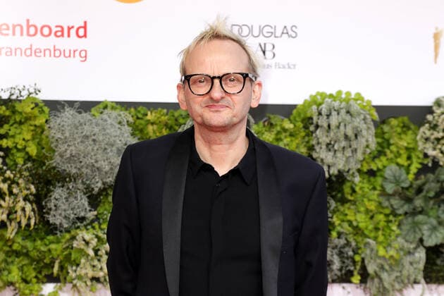 Milan Peschel arriving at the German Film Award ceremony on 1 09 2021 in Berlin German Film Award 2021 in Berlin Arrival Red Carpet