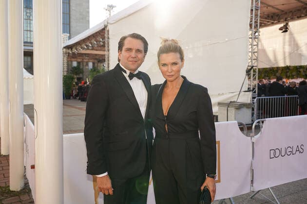 01 10 2021, Berlin, Germany, GER, German Film Awards Lola Palais am Funkturm Veronica Ferres arriving.