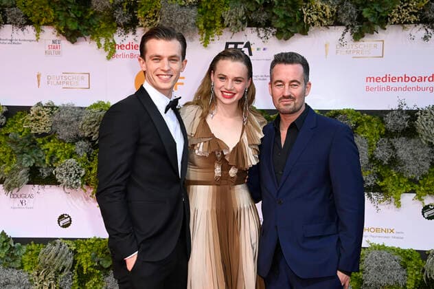 Jannis Niewöhner, Luna Wedler and Christian Schwochow at the 71 German Film Award 2021 ceremony at the Palais am Funkturm at Messe Berlin Berlin, 01 10 2021 Foto:xF.xKernx xFuturexImage