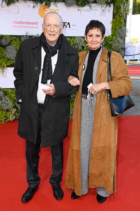 Wolfgang Kohlhaase with wife Emöke Pöstenyi at the 71 ceremony of the German Film Award 2021 at the Palais am Funkturm at Messe Berlin Berlin, 01 10 2021 Foto:xF.xKernx xFuturexImage