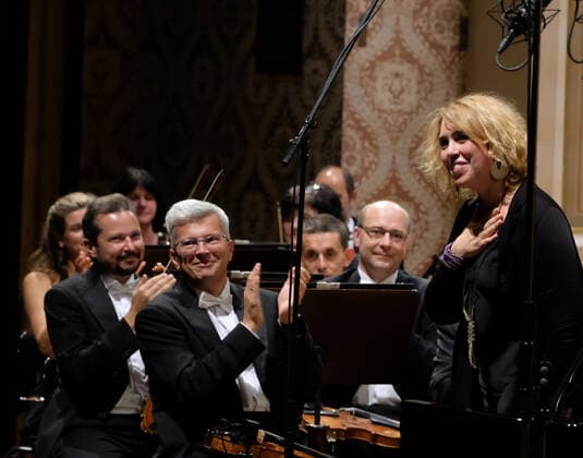 Prager Rundfunk-Sinfonieorchester Konzert Venezuelan pianist Gabriela Montero performed at the opening concert of the 95th season of the Prague Radio Symphony Orchestra (SOCR), on October 1, 2021, in Prague, Czech Republic. (CTKxPhoto MichalxKrumphanzl) CTKPhotoP2021100108792  kru 4